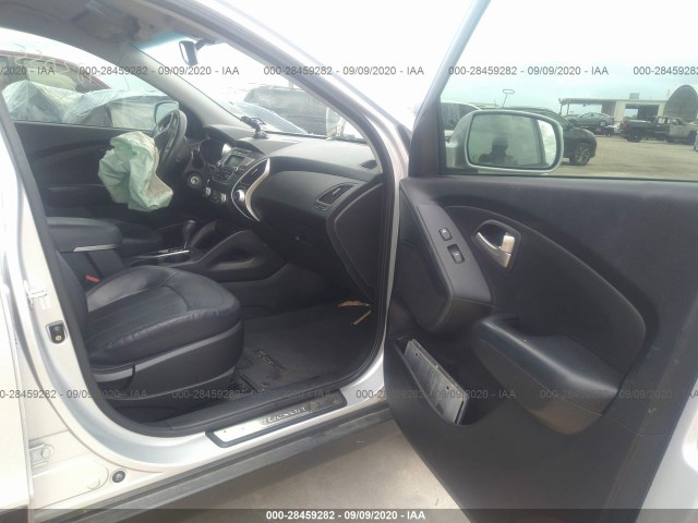 Photo 4 VIN: KM8JU3ACXCU483055 - HYUNDAI TUCSON 