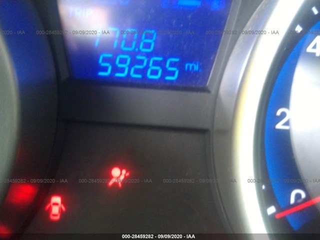 Photo 6 VIN: KM8JU3ACXCU483055 - HYUNDAI TUCSON 