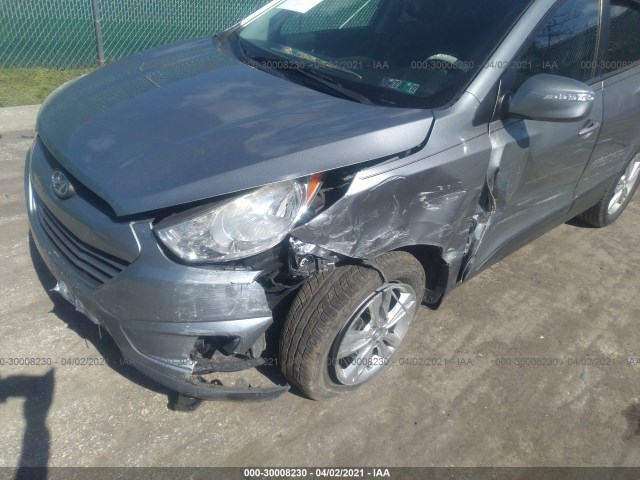 Photo 5 VIN: KM8JU3ACXDU671737 - HYUNDAI TUCSON 