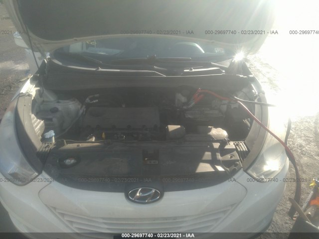 Photo 9 VIN: KM8JU3ACXDU675559 - HYUNDAI TUCSON 