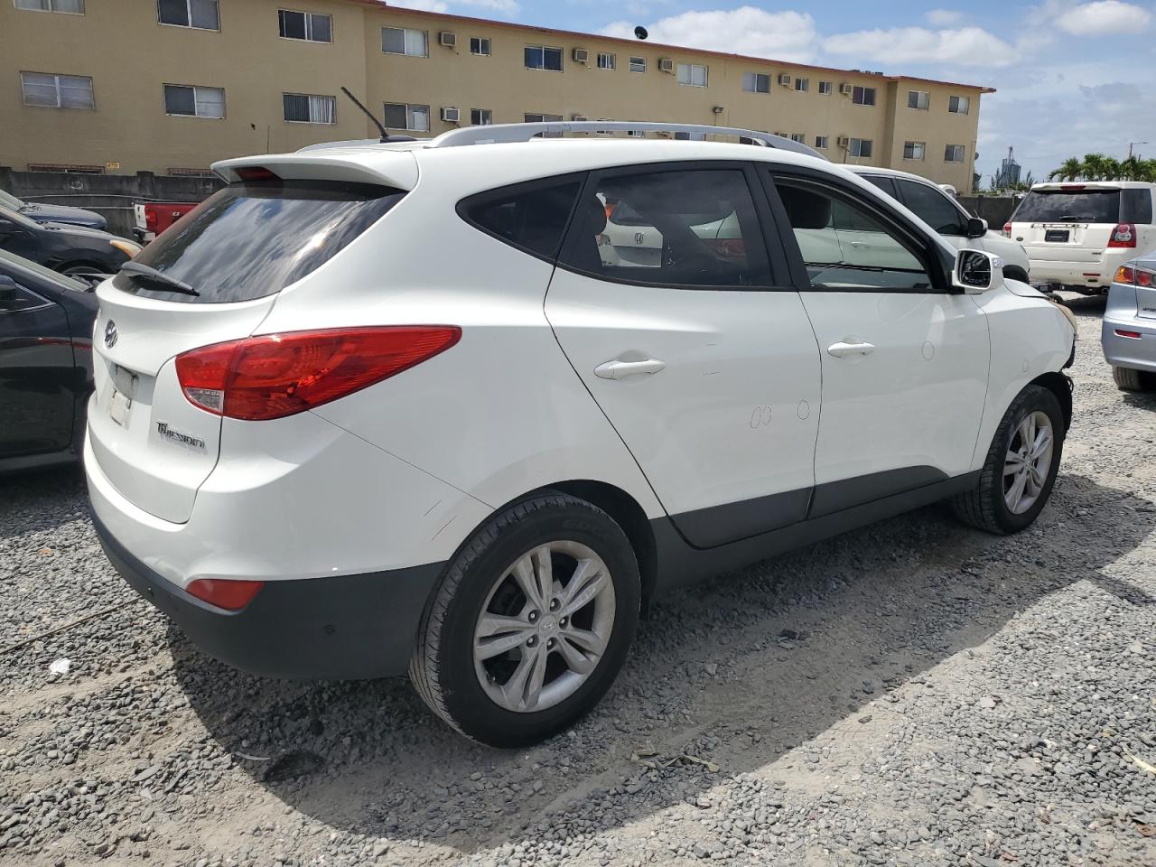 Photo 2 VIN: KM8JU3ACXDU690630 - HYUNDAI TUCSON 