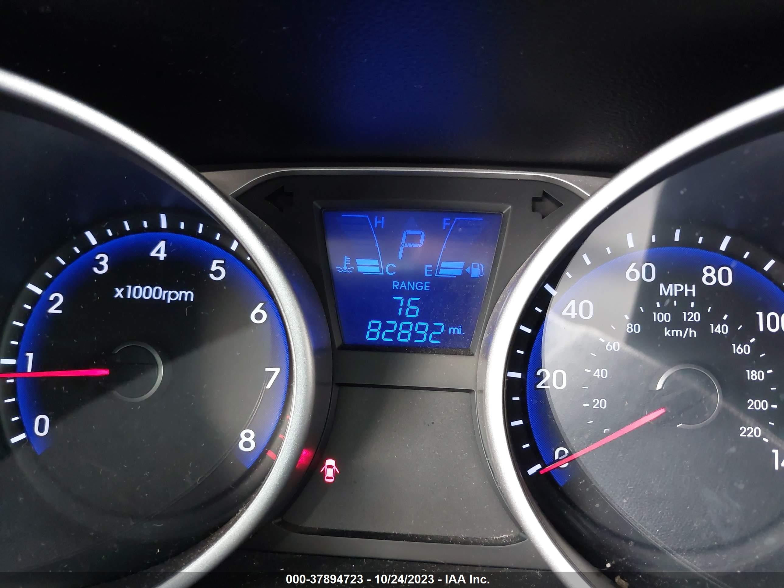 Photo 6 VIN: KM8JU3ACXDU736747 - HYUNDAI TUCSON 