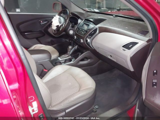 Photo 4 VIN: KM8JU3AG1FU039800 - HYUNDAI TUCSON 