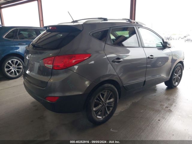 Photo 3 VIN: KM8JU3AG3FU047865 - HYUNDAI TUCSON 