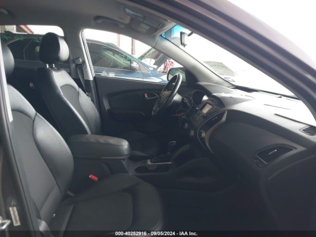 Photo 4 VIN: KM8JU3AG3FU047865 - HYUNDAI TUCSON 