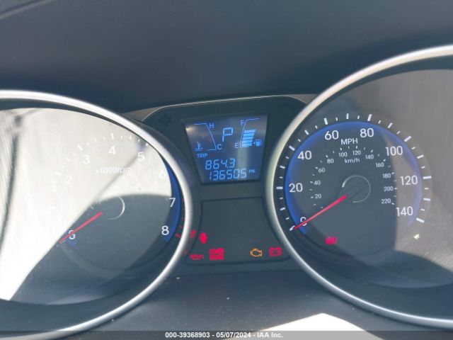 Photo 6 VIN: KM8JU3AG5FU014205 - HYUNDAI TUCSON 