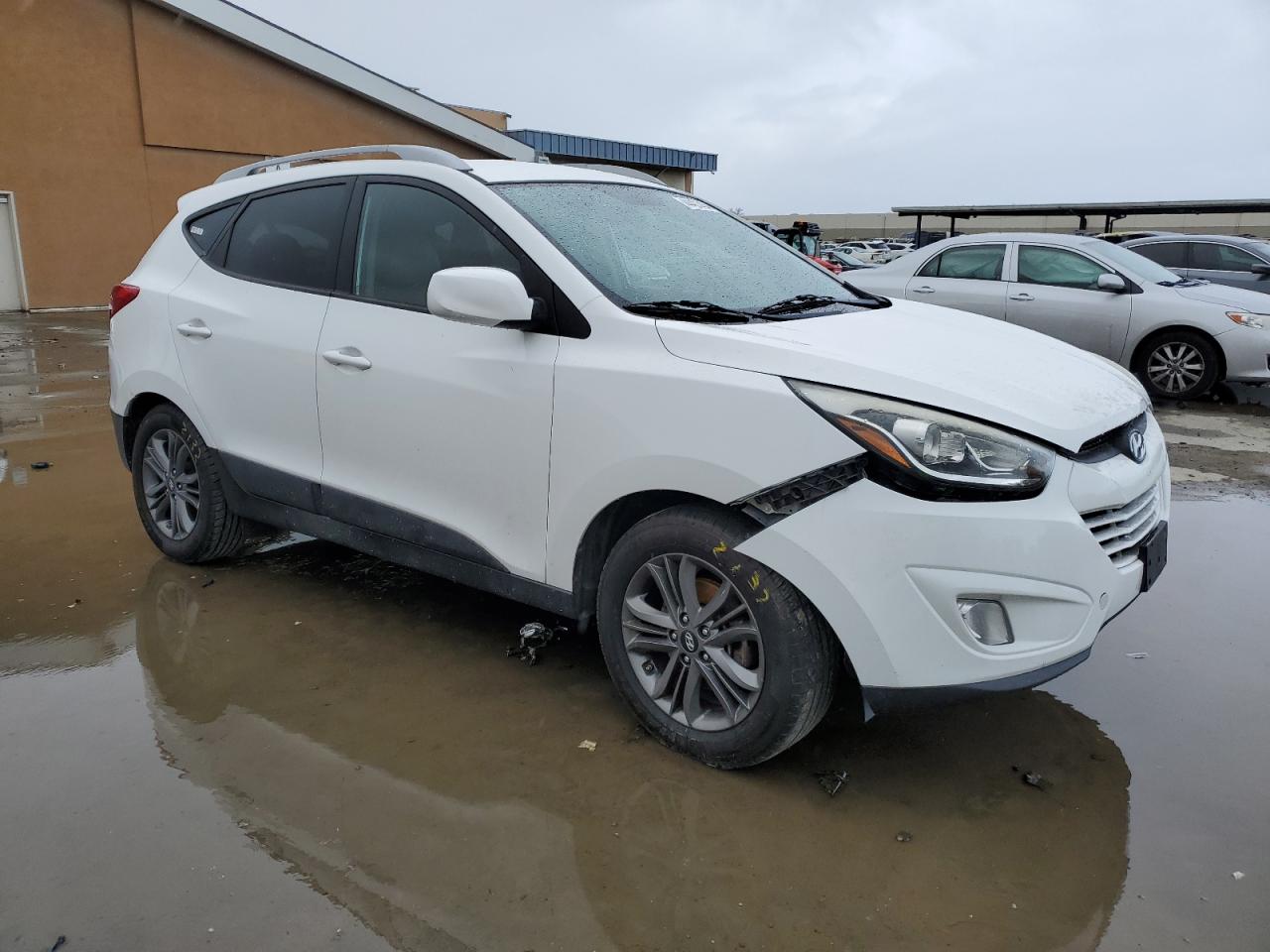 Photo 3 VIN: KM8JU3AG5FU053859 - HYUNDAI TUCSON 