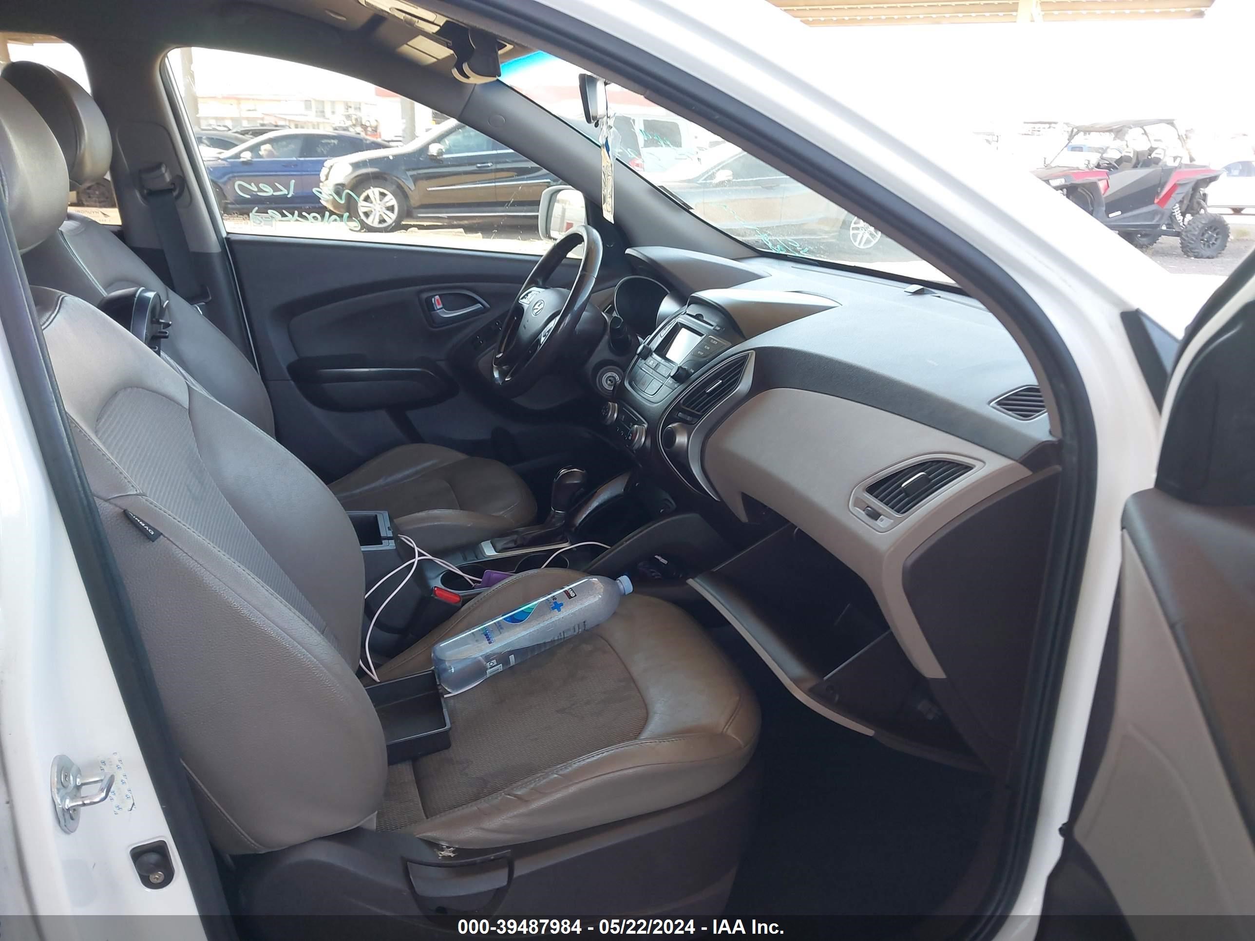 Photo 4 VIN: KM8JU3AG6EU804109 - HYUNDAI TUCSON 