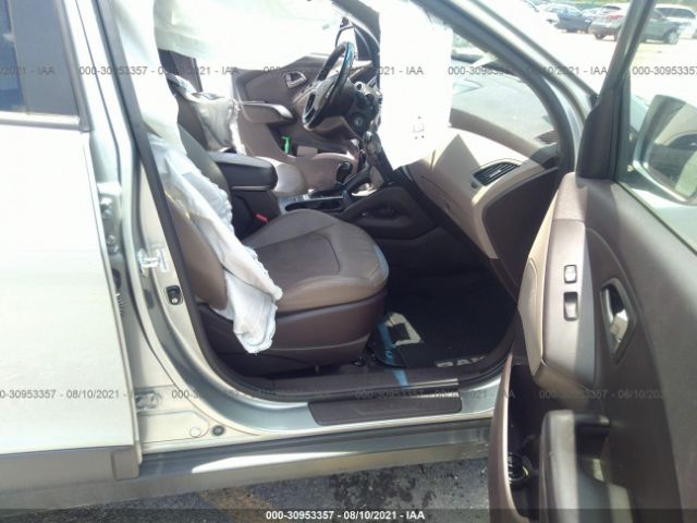 Photo 4 VIN: KM8JU3AG6EU883264 - HYUNDAI TUCSON 