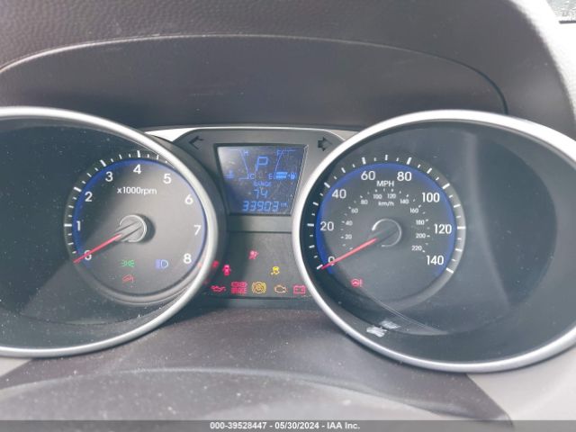 Photo 6 VIN: KM8JU3AG6FU040120 - HYUNDAI TUCSON 