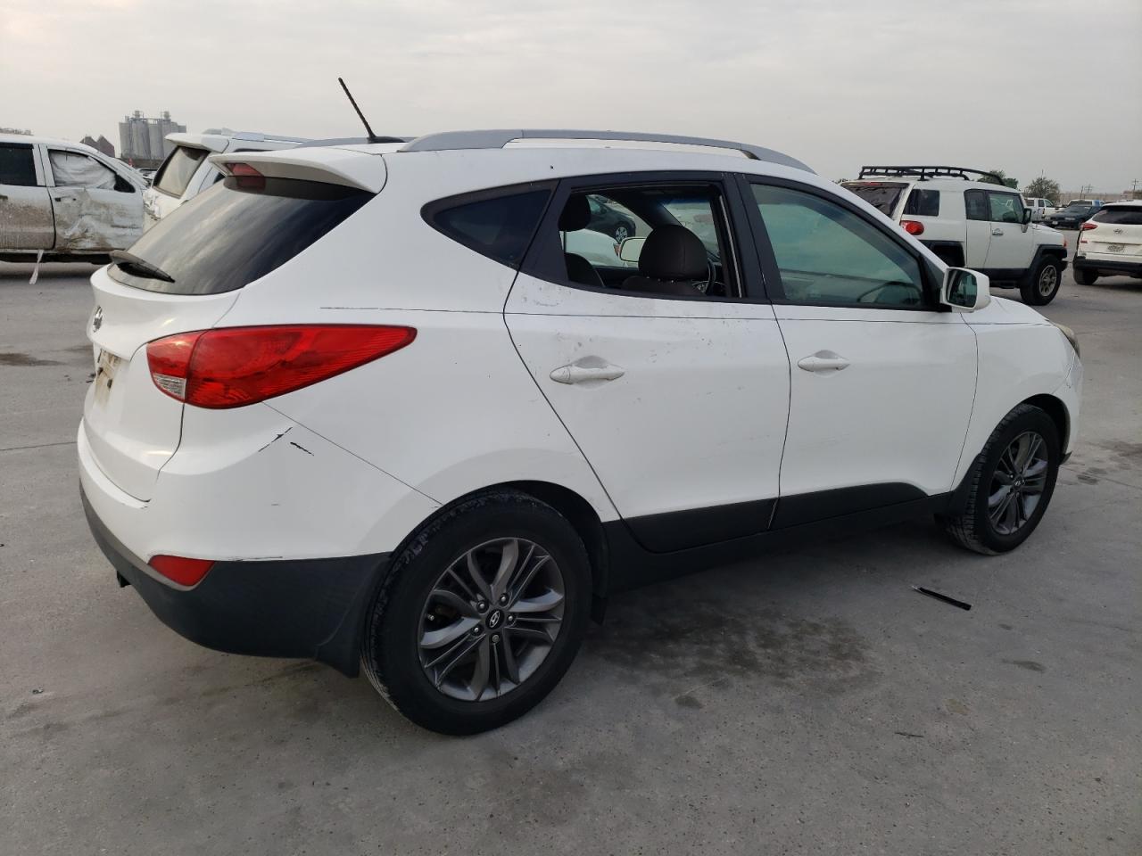 Photo 2 VIN: KM8JU3AG6FU100316 - HYUNDAI TUCSON 