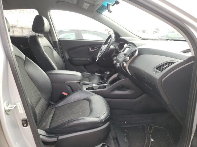 Photo 4 VIN: KM8JU3AG6FU997511 - HYUNDAI TUCSON LIM 