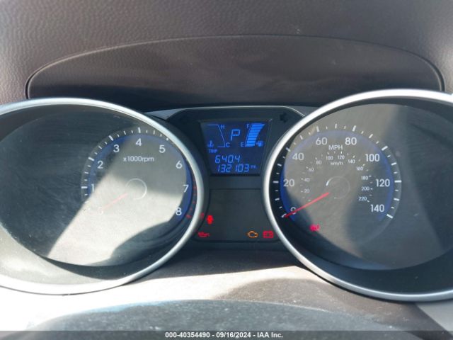 Photo 6 VIN: KM8JU3AG9FU040810 - HYUNDAI TUCSON 