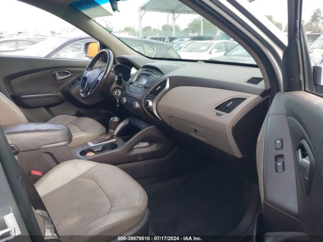 Photo 4 VIN: KM8JU3AG9FU058630 - HYUNDAI TUCSON 