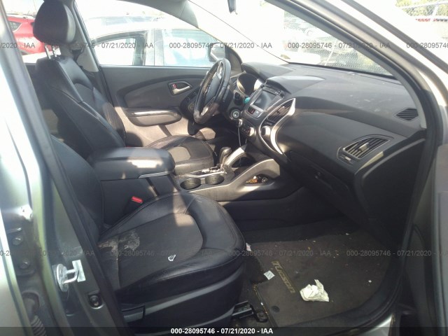 Photo 4 VIN: KM8JUCAC0AU061051 - HYUNDAI TUCSON 