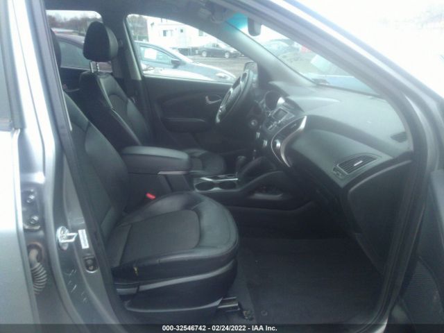 Photo 4 VIN: KM8JUCAC0DU557309 - HYUNDAI TUCSON 