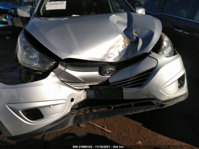 Photo 5 VIN: KM8JUCAC0DU568164 - HYUNDAI TUCSON 