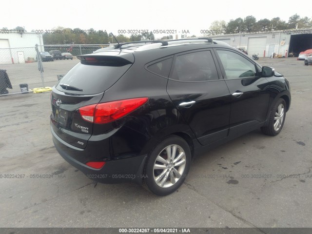 Photo 3 VIN: KM8JUCAC0DU621851 - HYUNDAI TUCSON 