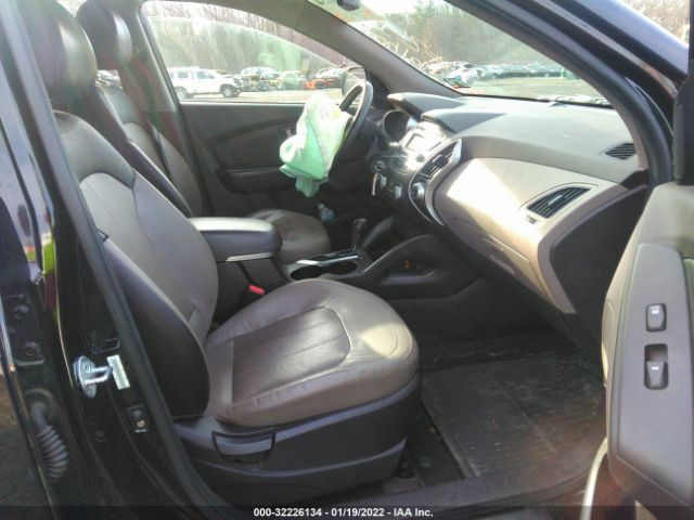 Photo 4 VIN: KM8JUCAC1BU312483 - HYUNDAI TUCSON 