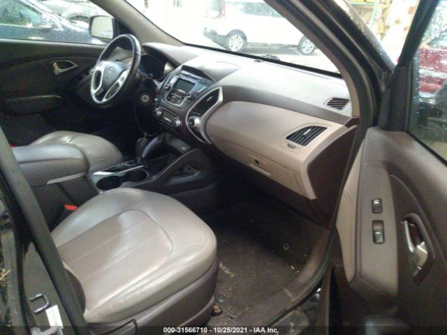 Photo 4 VIN: KM8JUCAC1CU373656 - HYUNDAI TUCSON 