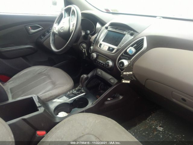 Photo 4 VIN: KM8JUCAC1CU382650 - HYUNDAI TUCSON 