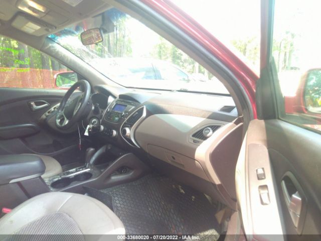 Photo 4 VIN: KM8JUCAC2CU451314 - HYUNDAI TUCSON 