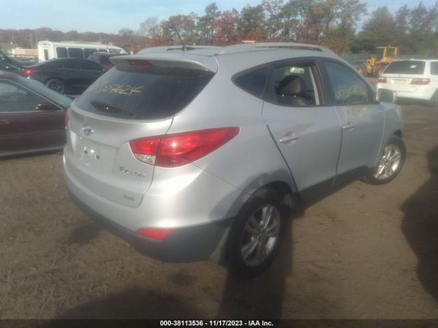 Photo 3 VIN: KM8JUCAC2DU696650 - HYUNDAI TUCSON 