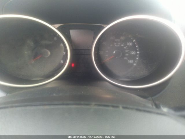 Photo 6 VIN: KM8JUCAC2DU696650 - HYUNDAI TUCSON 