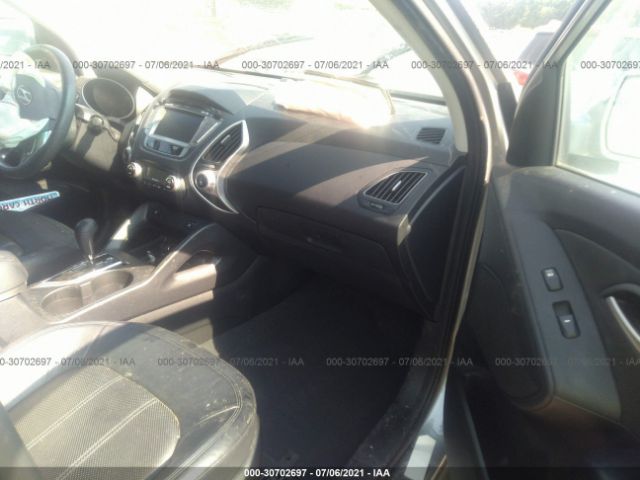 Photo 4 VIN: KM8JUCAC2DU711132 - HYUNDAI TUCSON 