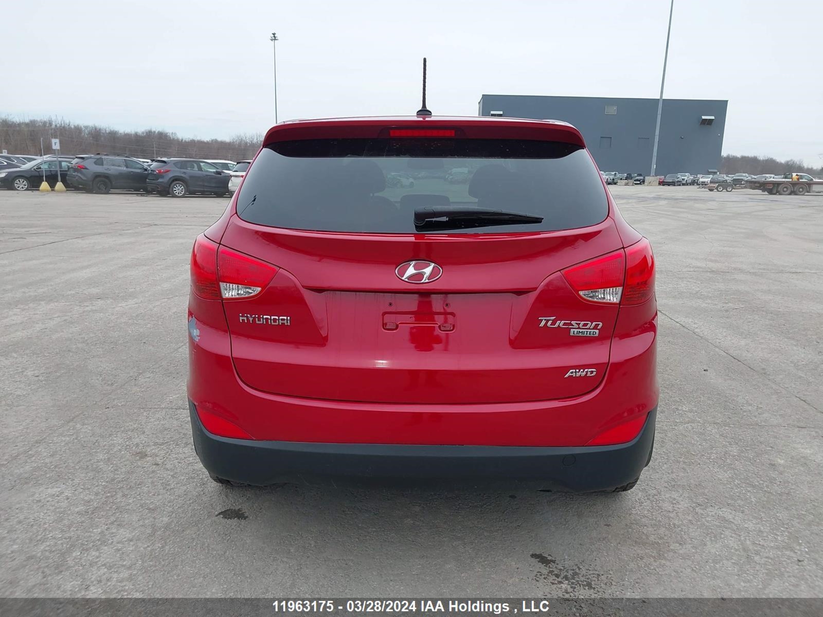 Photo 16 VIN: KM8JUCAC3BU140828 - HYUNDAI TUCSON 