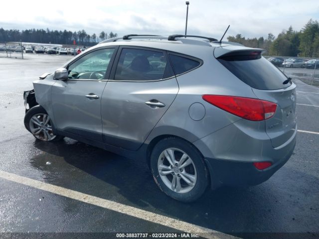 Photo 2 VIN: KM8JUCAC3CU394573 - HYUNDAI TUCSON 