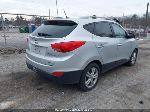 Photo 3 VIN: KM8JUCAC3DU206519 - HYUNDAI TUCSON 