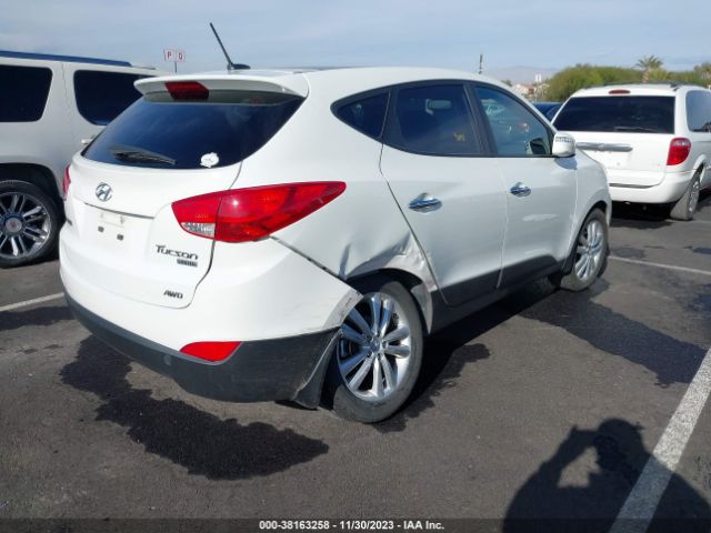 Photo 3 VIN: KM8JUCAC3DU608897 - HYUNDAI TUCSON 