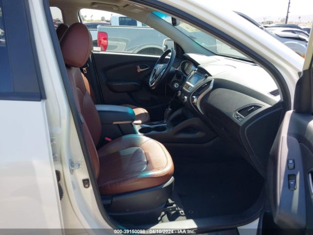 Photo 4 VIN: KM8JUCAC4CU354938 - HYUNDAI TUCSON 