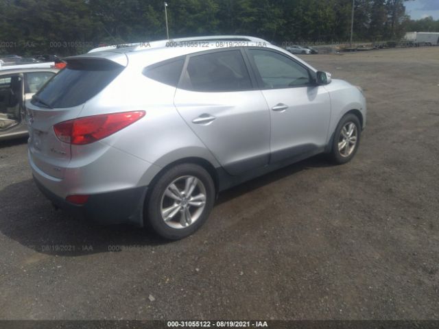 Photo 3 VIN: KM8JUCAC4DU557667 - HYUNDAI TUCSON 