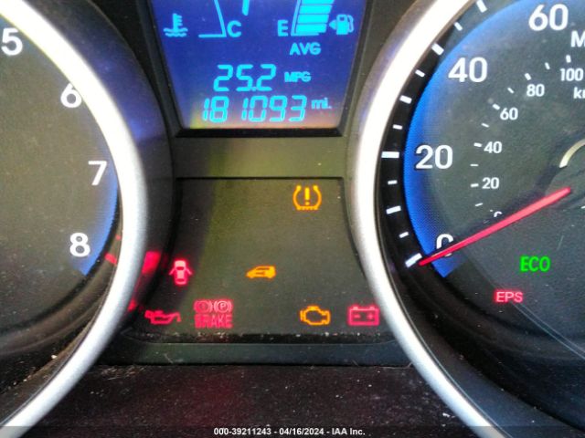 Photo 6 VIN: KM8JUCAC4DU582861 - HYUNDAI TUCSON 