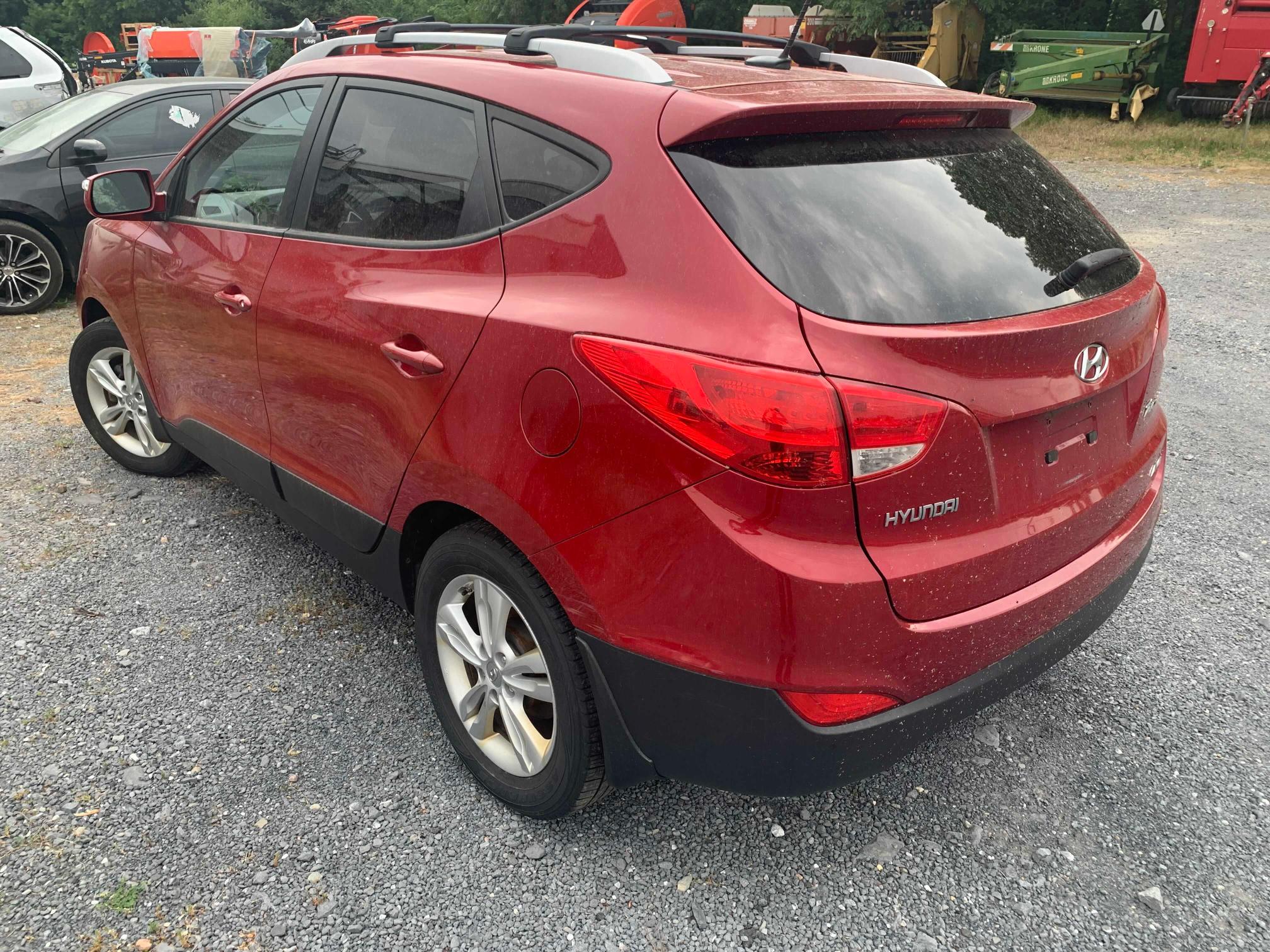 Photo 2 VIN: KM8JUCAC4DU695581 - HYUNDAI TUCSON 