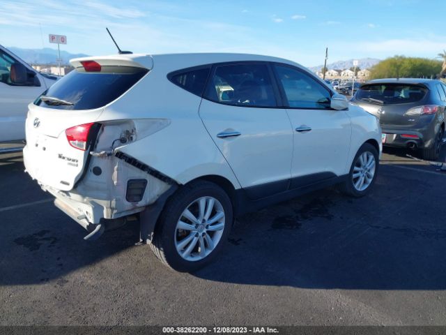 Photo 3 VIN: KM8JUCAC5AU065113 - HYUNDAI TUCSON 