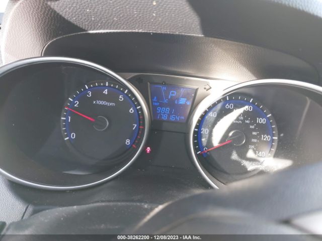 Photo 6 VIN: KM8JUCAC5AU065113 - HYUNDAI TUCSON 