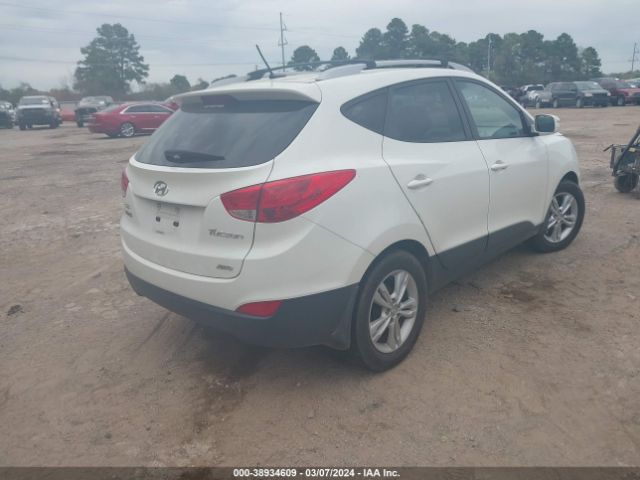 Photo 3 VIN: KM8JUCAC5CU416640 - HYUNDAI TUCSON 