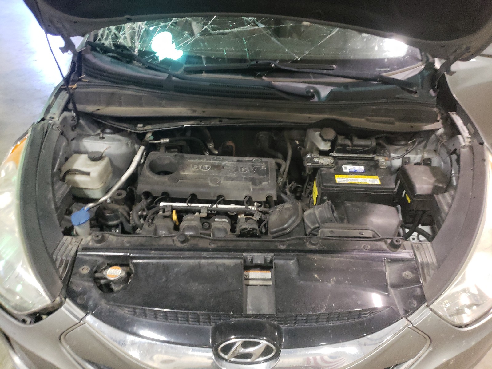 Photo 6 VIN: KM8JUCAC5CU475932 - HYUNDAI TUCSON GLS 