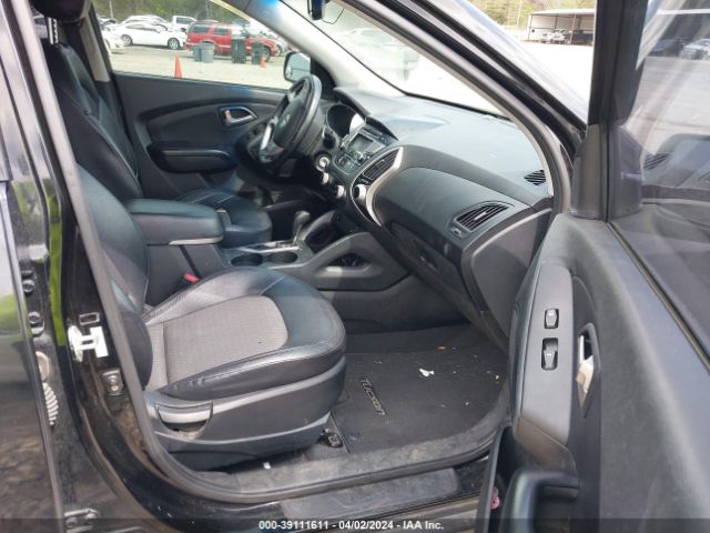 Photo 4 VIN: KM8JUCAC5DU575921 - HYUNDAI TUCSON 