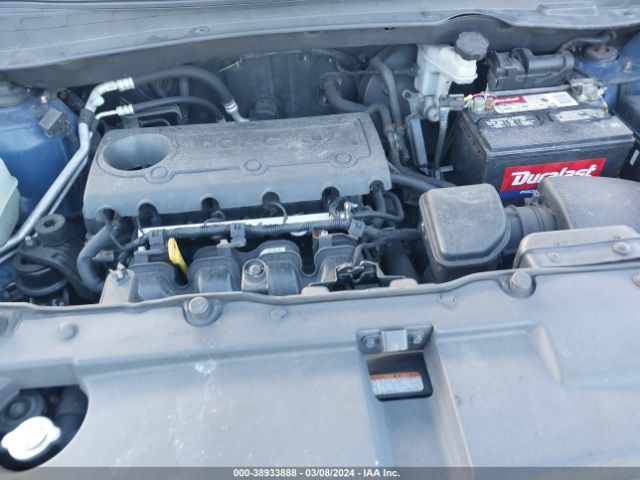 Photo 9 VIN: KM8JUCAC6AU061295 - HYUNDAI TUCSON 