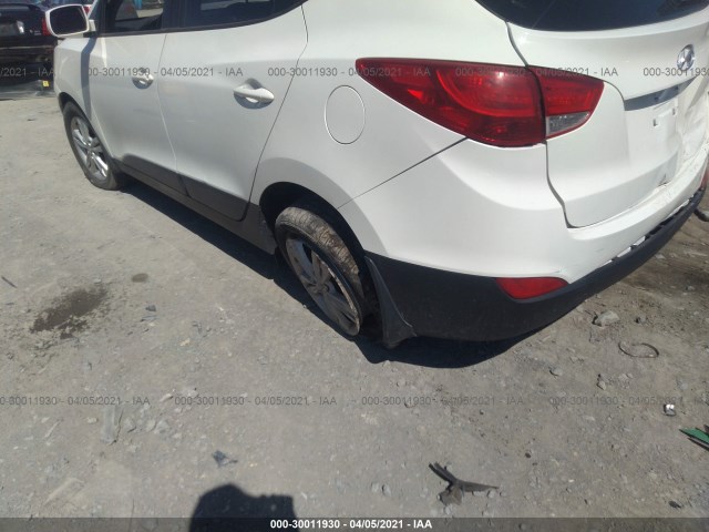 Photo 5 VIN: KM8JUCAC6AU076413 - HYUNDAI TUCSON 