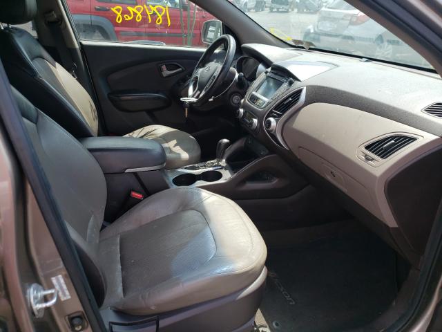 Photo 4 VIN: KM8JUCAC6BU228322 - HYUNDAI TUCSON GLS 