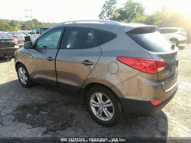 Photo 2 VIN: KM8JUCAC6CU433348 - HYUNDAI TUCSON 