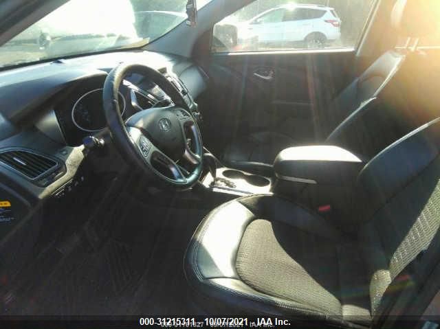 Photo 4 VIN: KM8JUCAC6CU433348 - HYUNDAI TUCSON 