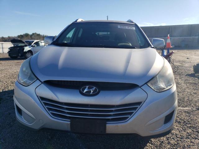 Photo 4 VIN: KM8JUCAC7BU194956 - HYUNDAI TUCSON 