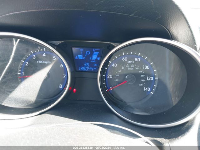 Photo 6 VIN: KM8JUCAC7CU372253 - HYUNDAI TUCSON 