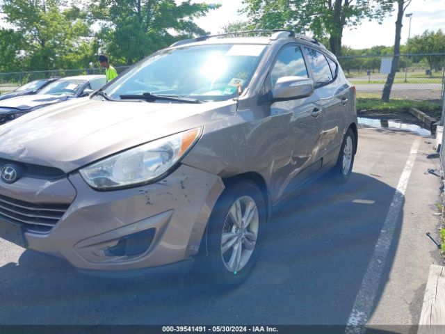 Photo 5 VIN: KM8JUCAC7CU453091 - HYUNDAI TUCSON 